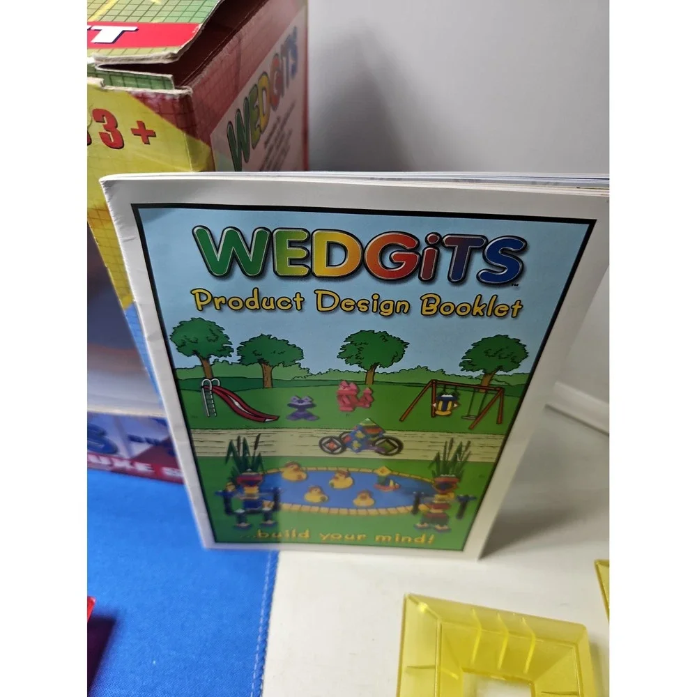WEDGiTS Geometric Building Stacking Blocks Lot 23 Pcs Construction Build STEM